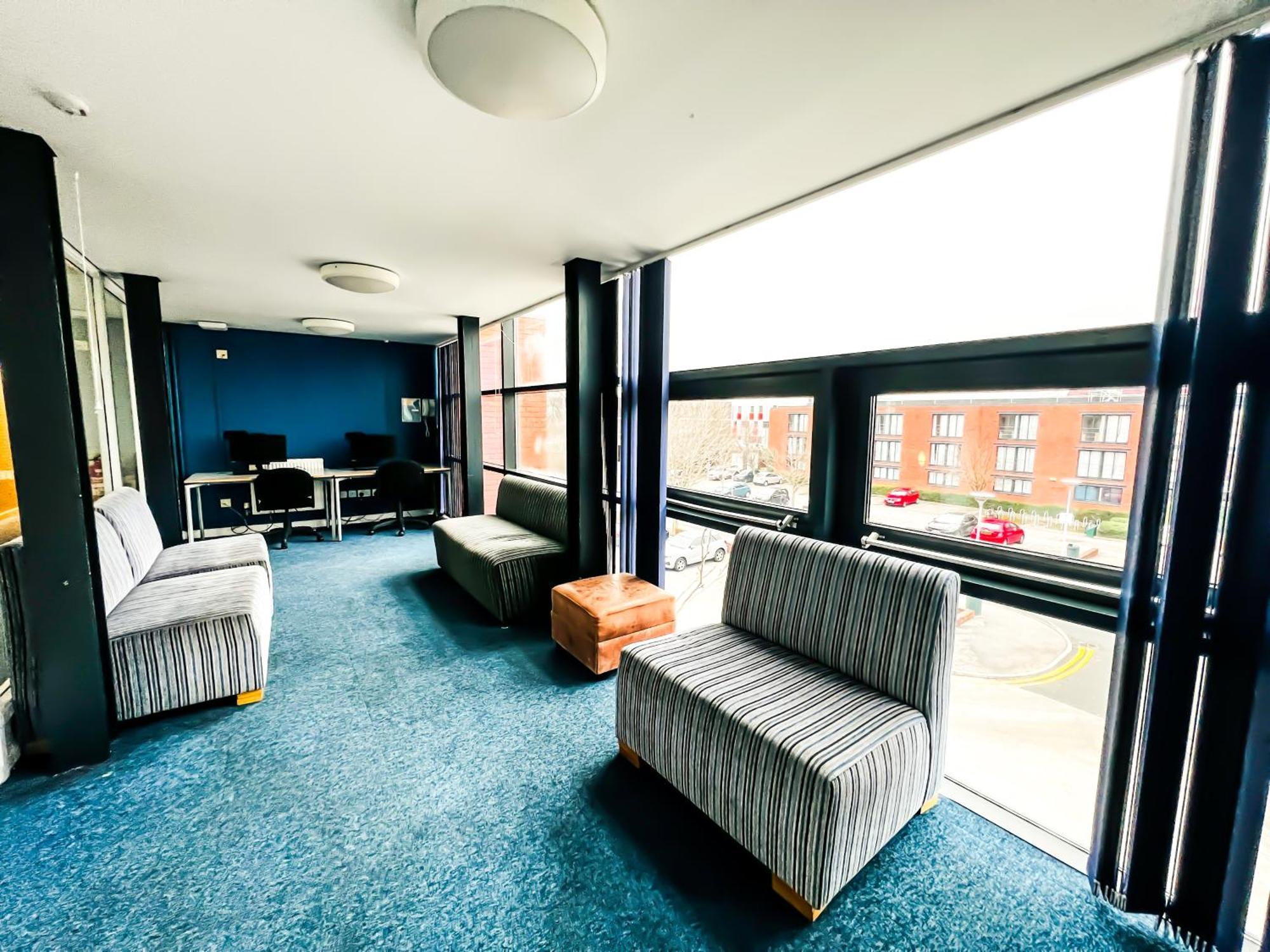 Southwell Hall Apartment นอตติงแฮม ภายนอก รูปภาพ